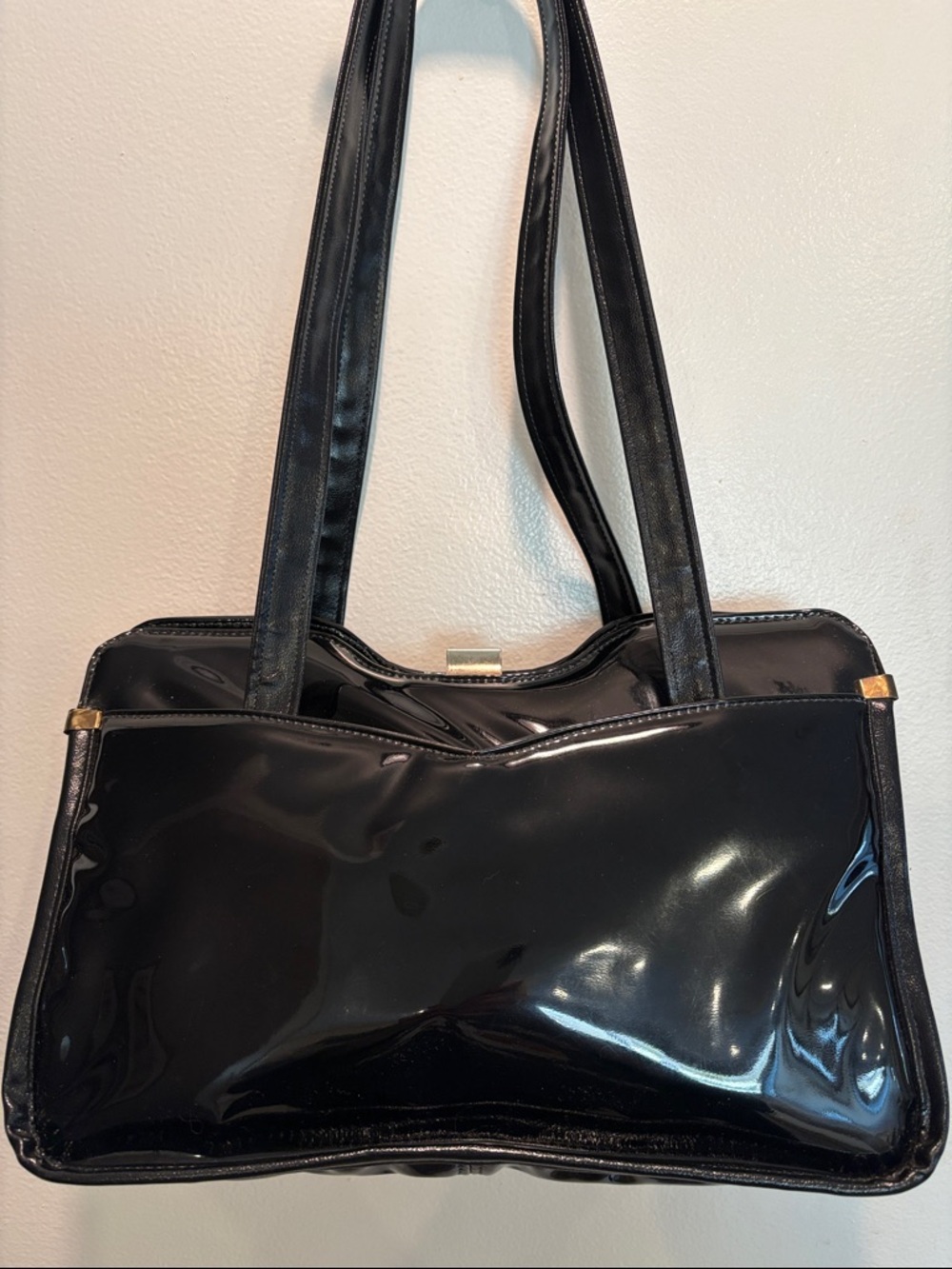 Classic Black Patent Shoulder Bag - Sleek Women's Tote. 50”s 60”s bag.